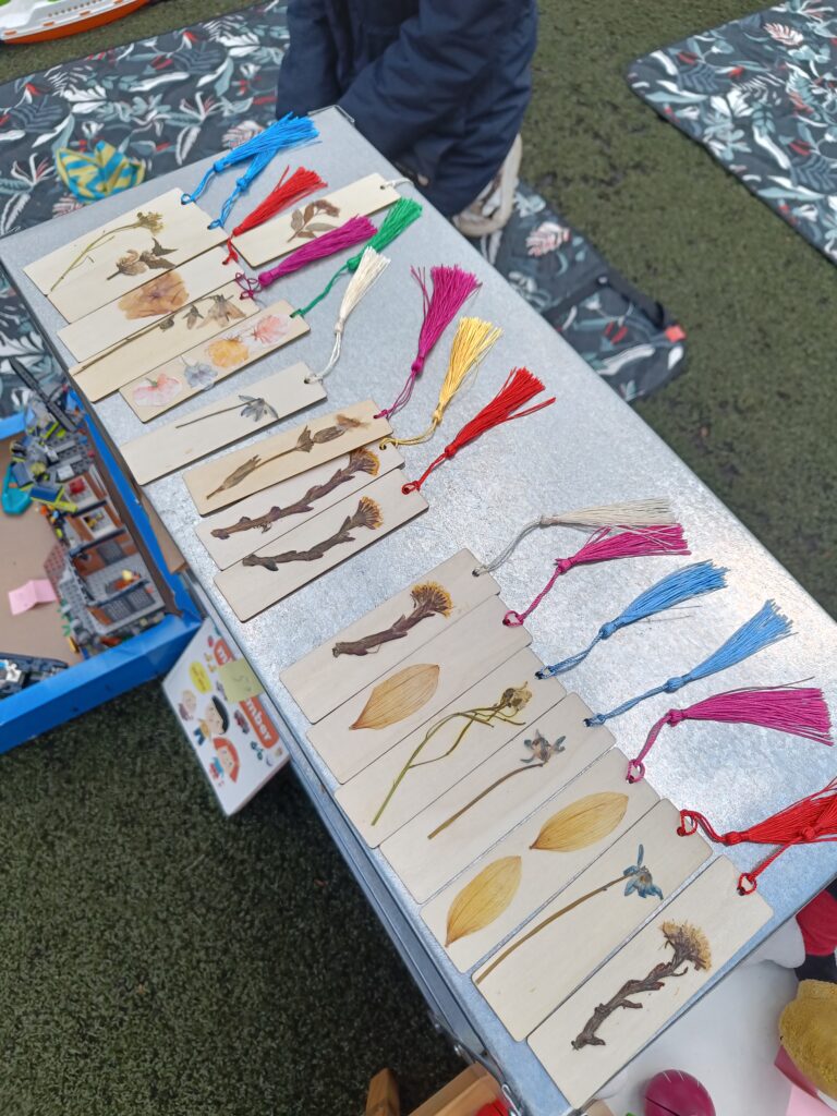 Pühapäeval, 25. mail, toimus meie koolis järjekorras juba teine laat. Eelmisel aastaloli see sündmus laste lemmik, sest ettevalmistuseks sai meisterdardatud ja 